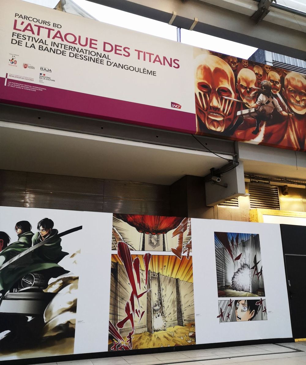 mostra attacco dei giganti angouleme.jpg mostra attacco dei giganti angouleme.jpg